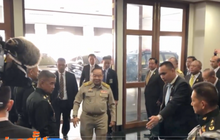 “พล.อ. ประวิตร”ปัดให้ความเห็นยิ่งลักษณ์ขอลี้ภัย