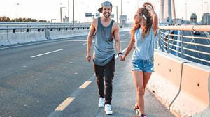 5 วิธีรับมือกับ ผู้ชายขี้เล่น ที่ทำอย่างไรก็ไม่มีทางรู้ใจสักที!