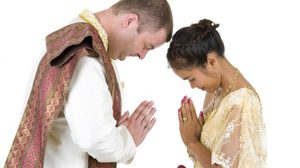 พิธีแต่งงานแบบไทย และ วัฒนธรรมสละโสด