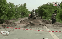 เร่งซ่อมถนนทรุด คลอง 13 คาดเปิดได้พรุ่งนี้