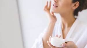 ประโยชน์ของเครื่องสำอาง เป็นได้แบบ 2 IN 1 ที่หลายคนอาจยังไม่รู้