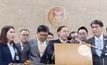 “เศรษฐกิจใหม่” แถลงยันไม่ย้ายขั้วซบรัฐบาล
