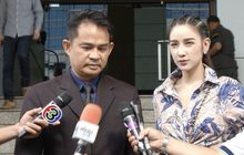 “แพท ณปภา” รายงานตัวระหว่างฝากขังผัดที่ 5