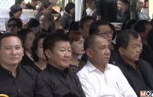 คนดัง-นักการเมืองร่วมไว้อาลัย “กำนันเป๊าะ”