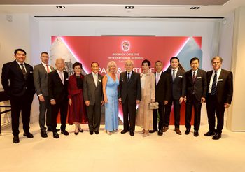 ศิษย์เก่าผู้ทรงเกียรติ และผู้บริหารดัลลิช คอลเลจ ร่วมงานสังสรรค์ศิษย์เก่า ฉลองมรดกทางการศึกษา และต้อนรับโรงเรียนนานาชาติ ดัลลิช คอลเลจ กรุงเทพ