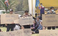 ชาวม่อนแจ่มประท้วง หลังถูกกรมป่าไม้จัดระเบียบ
