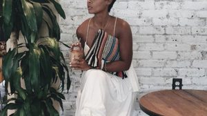 คลัทช์แฮนด์เมด คุ้นตาสาวไทย ดีไซน์เกร๋ จน sold out นะคะคู๊ณ!