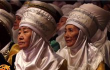 เครื่องประดับศรีษะของสตรีคีร์กีซสถาน