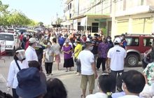 จ.ขอนแก่น แจงดราม่า ไร้จัดระเบียบคนนับพันต่อแถวรับแจกเงิน 500