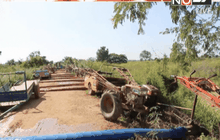 ชาวนานครสวรรค์เร่งสูบน้ำท่วมนาข้าวกว่า 3,000 ไร่