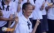 สีสันวันศิษย์เก่า แต่งชุดนักเรียนย้อนวัย