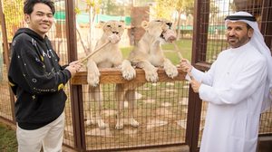 แอ็คมี่-DoubleDeep คริปโตคิงไทยแลนด์ โชว์ฟอร์มสุดฮ็อต! จับมือมหาเศรษฐีแสนล้านดูไบเป็นพาร์ทเนอร์ เซ็นสัญญารันวงการคริปโตโลกครั้งประวัติศาสตร์