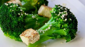 5 อาหาร ช่วยชะลอความแก่ กินแล้วหน้าเด็ก!!