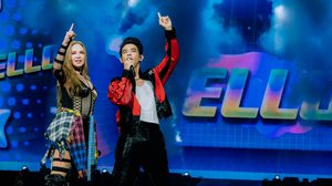 จบลงอย่างยิ่งใหญ่ กับ ไทยประกันชีวิต presents 90’s x2 SUPER CONCERT ปรากฏการณ์คู่กัน มันคูณสอง คอนเสิร์ตยุค 90’s แห่งปี รวมศิลปินระดับตำนาน สนุก ซึ้ง ครบรส เสิร์ฟความสุขกว่า 7 ชั่วโมง