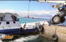 เรือล่มน้ำมั่นรั่วลงทะเล นอกฝั่งกาลาปากอส