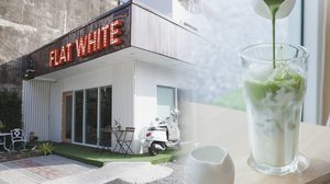 FLAT WHITE พระราม 6 ซ. 30 ร้านกาแฟในตู้คอนเทนเนอร์