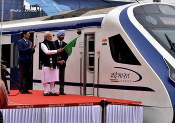 ‘รถไฟอินเดีย’ เดินหน้าใช้พลังงานจากแสงอาทิตย์-ลมภายในปี 2020