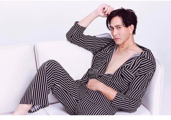 “พีท ทองเจือ” ครบรอบวันเกิด ใกล้เลข 60 แต่ยังหล่อแบบเป๊ะๆ จนชาวเน็ตต้องขอแซว