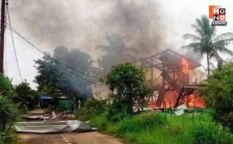 กัมพูชาใช้จรวด BM-21 โจมตีไทยแต่เช้า โดนบ้านปชช.เสียหายหนัก หลัง “ทรัมป์” ขอให้หยุดยิง