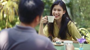 7 คำถามไม่ควรเอ่ยในเดทแรก ถ้าไม่อยากนก