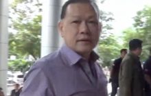 “พ.ต.ท.สันธนะ” พร้อมพวก ขึ้นศาลให้การคดีตลาดใหม่ดอนเมือง