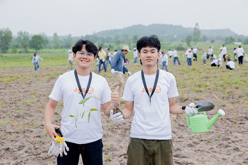 บริษัท จัสมิน อินเตอร์เนชั่นแนล จำกัด (มหาชน) 