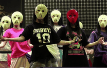 วงดนตรีที่มาพร้อมหน้ากาก