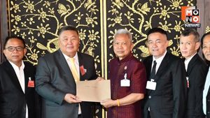  “ประธานโสภณ” เปิดเกมรุก! ต้อนรับ 3 สมาคมท้องถิ่น เดินหน้าผลักดัน 5 กฎหมาย “ค้างสภา” ให้กลับมาอีกครั้งตามรัฐธรรมนูญ 