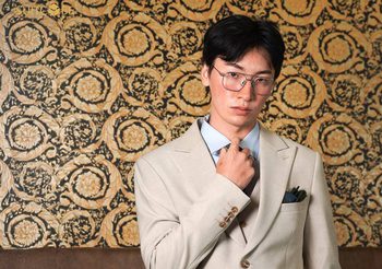 เบลเซอร์ Blazer คืออะไร? ไอเทมยอดฮิตที่ช่วยอัปเกรดลุคให้ดูดี