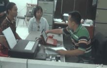 เตรียมออกหมายจับคนร้ายจี้รถในปั๊มน้ำมันสระบุรี