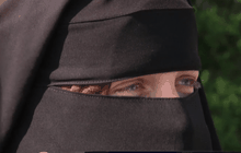 ปธน.ลัตเวียสนับสนุนแบนชุดสตรีมุสลิม