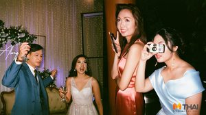 งานแต่งคูลๆ บ่าวสาว แจกกล้องฟิล์ม ให้แขกในงานลั่นชัตเตอร์เซฟภาพประทับใจ