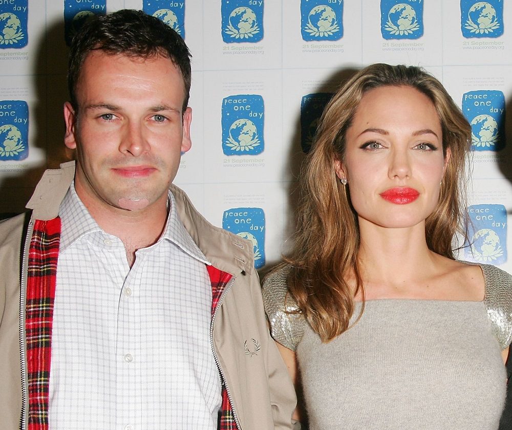 Jonny Lee Miller - Angelina Jolie