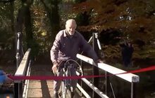 คุณปู่วัย 82 ปี ฉลองปั่นจักรยานครบ 1 ล้านไมล์