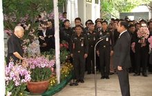 นายกฯ นำ ครม.-เหล่าทัพ อวยพรวันเกิด “พล.อ.เปรม”
