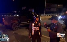 กระบะชนรถยนต์เก๋งกลางสี่แยกบาดเจ็บสาหัส