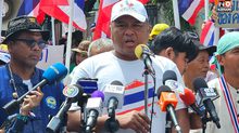 “ม็อบคปท.” ประณามเขมรหน้าสถานทูตกัมพูชา ปมทหารไทยเหยียบกับระเบิด หลัง “มทภ.2” ยัน เป็นของใหม่