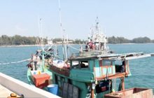 จับเรือเวียดนามลักลอบทำประมงในเขตไทย