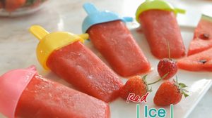 เมนูคลายร้อน Red Ice ไอศครีมสตรอเบอร์รี่และแตงโม