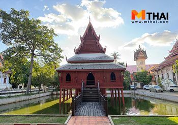 ไหว้พระเจ้าใหญ่ศรีเมือง ชมสิมโบราณและหอไตรกลางน้ำ วัดทุ่งศรีเมือง