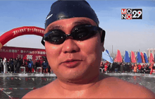 การแข่งขันว่ายน้ำแข็งในจีน