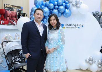 แบรนด์ Rocking Kids -ร็อคกิงคิดส์ สุดปลื้มเหล่าคนดังร่วมยินดี ดร.พิมพ์ขวัญ – พลอย พิมพ์รจิต คุณแม่คนดังยุคดิจิทัล ร่วมฉลองครบรอบ 7 ปี