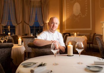 ดื่มด่ำกับรสชาติของความพิเศษเหนือระดับ: สัมผัสประสบการณ์มื้ออาหารที่จะสร้างความประทับใจมิรู้ลืมกับ แมริออท บอนวอย โมเมนต์ส