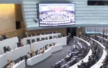 โพลชี้ ส.ส.เสียบบัตรแทนกัน ไร้จิตสำนึก