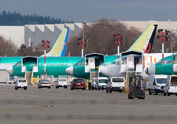 สหรัฐฯ สั่งปรับปรุงเครื่องบิน “โบอิ้ง 737 แม็กซ์” ด่วน