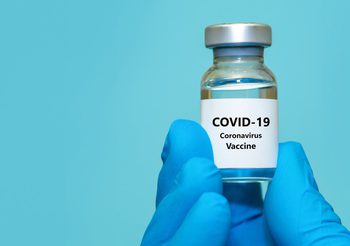ผู้ป่วยโควิด19 หลังรักษาตัวจนหายแล้ว จำเป็นต้อง ฉีดวัคซีนโควิด19 อีกไหม