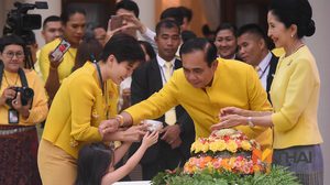 นายกรัฐมนตรี เตือนสติคนไทยฉลองสงกรานต์อย่างไม่ประมาท