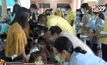 สาธารณสุข จ.ตรัง เร่งแจกหน้ากาก-สั่งงดกิจกรรมกลางแจ้ง
