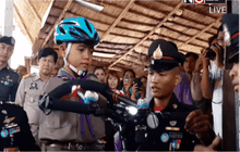 น้องทาม เด็กไร้แขน รับจักรยานพระราชทาน