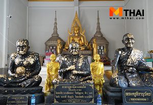 กราบ หลวงปู่หอม วัดบางเตยกลาง เกจิดังย่านสามโคก